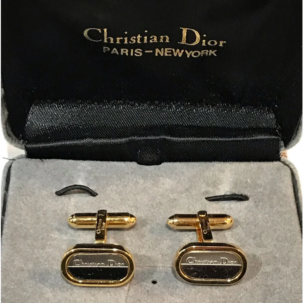 DIOR CD Logo Cuff Links in box 😍🔥
